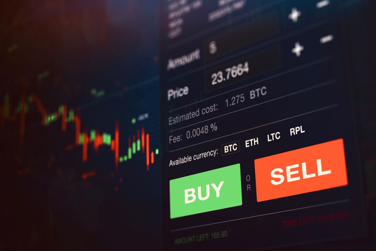Managing Crypto Price Dips: A Deep Dive into The Best Strategies